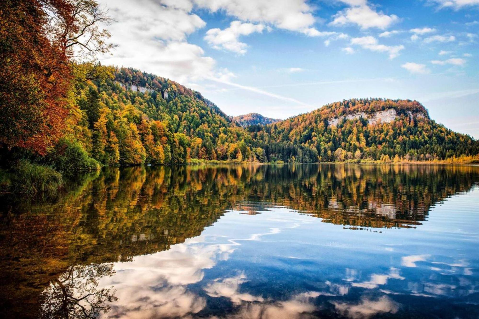 Entre Lacs Et Sapins Dortan Exteriér fotografie